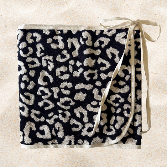 Black+White Leopard Reversible Towel Wrap Skirt